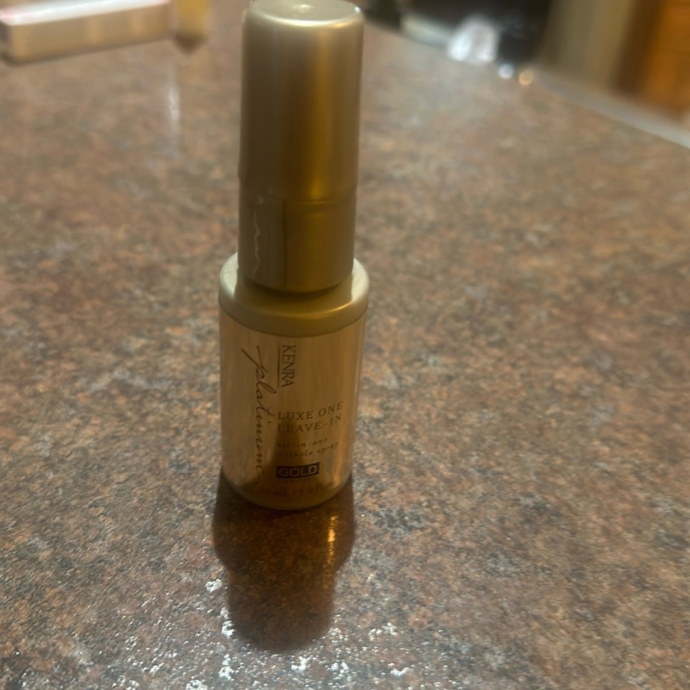 5/$15.00 Kendra Luxe One Leave-In treatment all in one